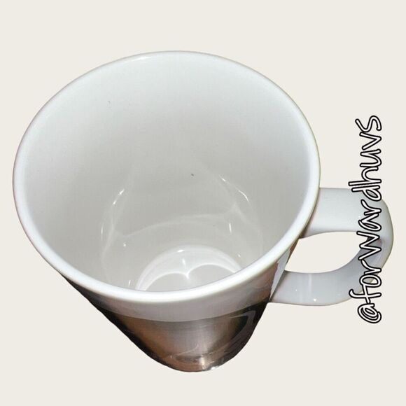 Starbucks 16 fl oz Cat and Yarn Mug - 2015 Edition - Picture 4 of 9